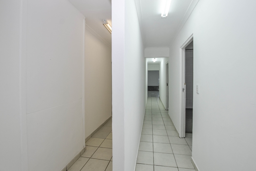 8 Bedroom Property for Sale in Parklands Western Cape
